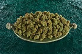 Read more about the article How Much Is a Quarter Pound of Weed?