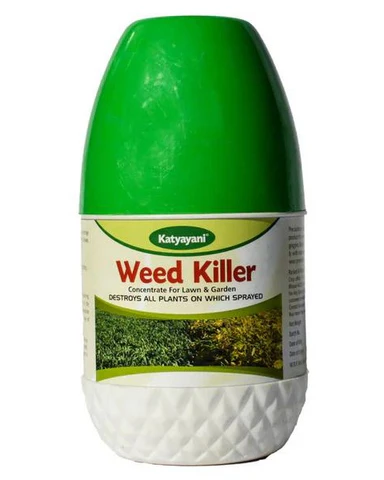 You are currently viewing Effective Solutions for Managing Your Lawn with the Right Weed Killer