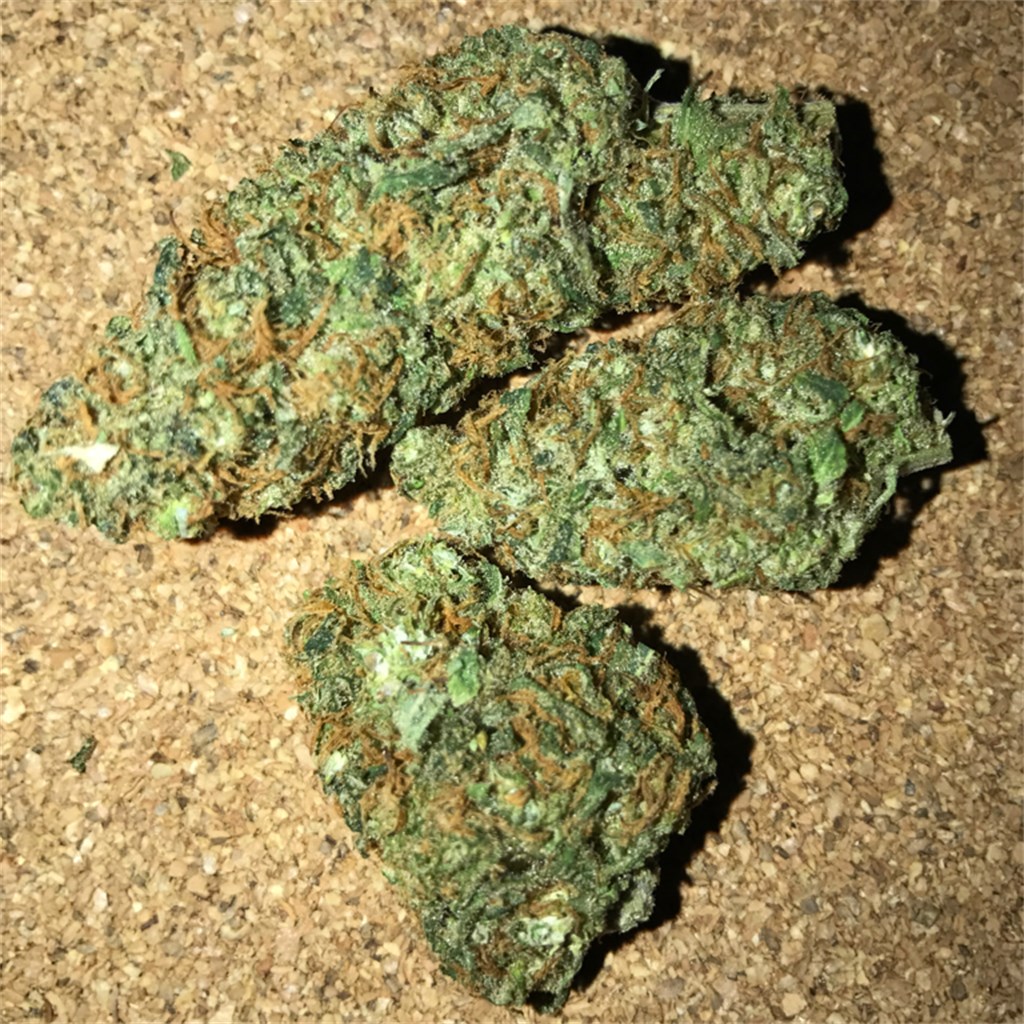 You are currently viewing Bubble Gum Strain Info: Everything You Need to Know