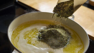 Read more about the article How to Make Weed into Butter: A Step-by-Step Guide