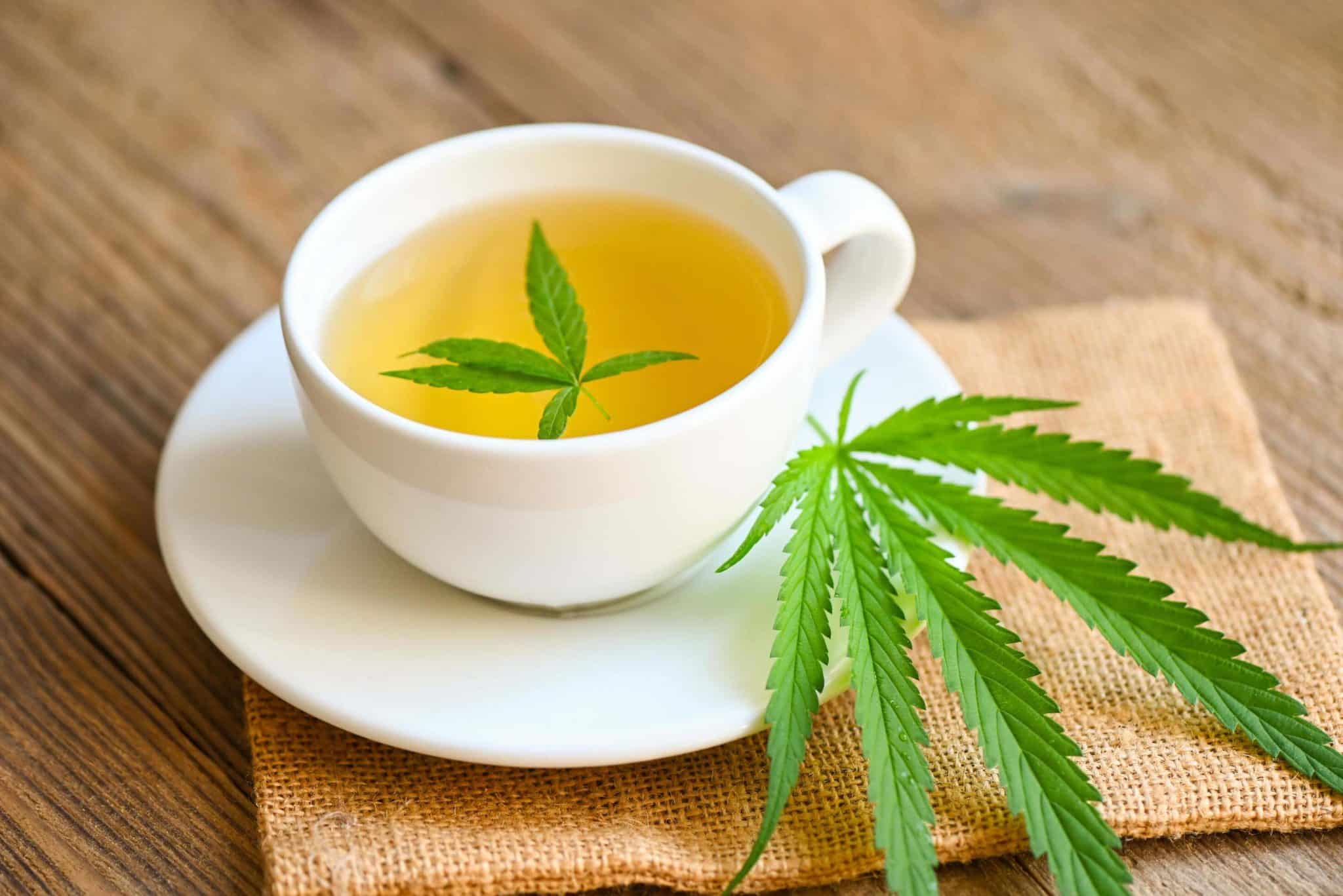 You are currently viewing How to Make Weed Tea: A Simple Guide to Brewing Cannabis Infusion